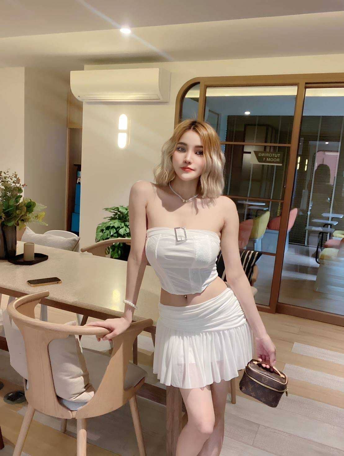 台北定點茶:️️️表恩智 160/48/G/23Y